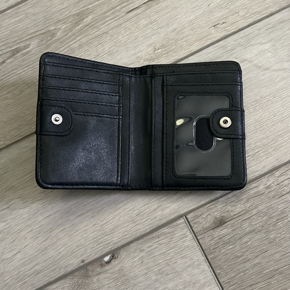 Bi-Fold Wallet - Picture 2 of 3